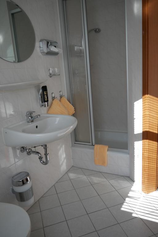 Hotel Garni Brauhof Niederwiesa Εξωτερικό φωτογραφία